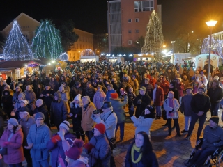 A remény gyertyája is felizzott  - fotó: 
