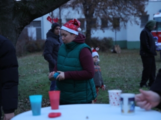 Újtelepre is megérkezett a Mikulás (galéria) - fotó: 
