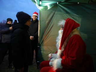 Újtelepre is megérkezett a Mikulás (galéria) - fotó: 