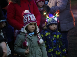Újtelepre is megérkezett a Mikulás (galéria) - fotó: 