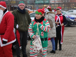 Jótét körök a városban az autós Mikulásokkal (2024) - fotó: 