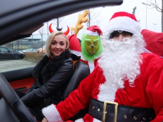Jótét körök a városban az autós Mikulásokkal (2024) - fotó: 
