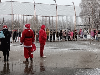 Jótét körök a városban az autós Mikulásokkal (2024) - fotó: 