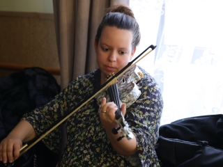 Ünnepi ebéd az idősek otthonában - fotó: 