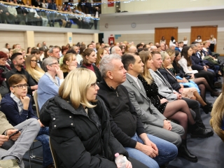 Varázslatos este a Széchenyi gimi szalagavató eseményén (galéria) - fotó: 