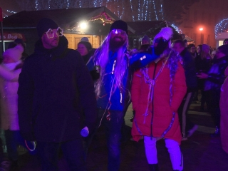 Szilveszteri mulatság a Városháza téren (galéria) - fotó: 