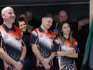 Születésnapi darts verseny - fotó: 