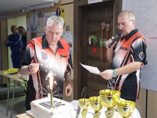 Születésnapi darts verseny - fotó: 