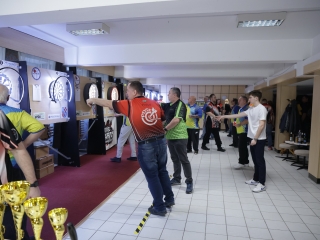 Születésnapi darts verseny - fotó: 