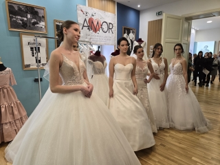 Esküvő kiállítás a kúriában - fotó: 