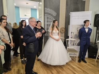 Esküvő kiállítás a kúriában - fotó: 