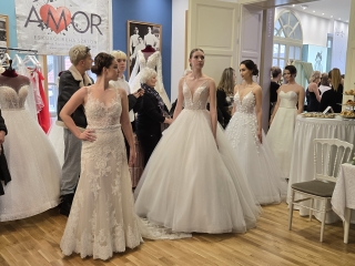 Esküvő kiállítás a kúriában - fotó: 