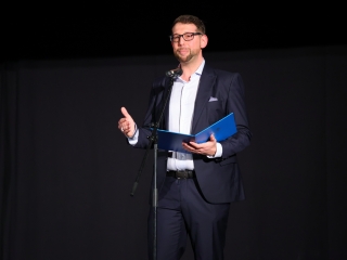 A Rosti iskola szalagavatója a Kultikban - fotó: 