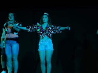 A Rosti iskola szalagavatója a Kultikban - fotó: 