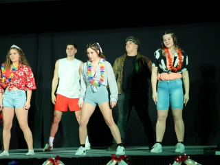 A Rosti iskola szalagavatója a Kultikban - fotó: 