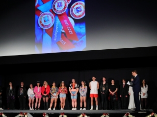 A Rosti iskola szalagavatója a Kultikban - fotó: 