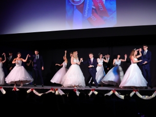 A Rosti iskola szalagavatója a Kultikban - fotó: 