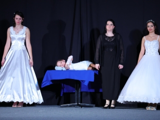 A Rosti iskola szalagavatója a Kultikban - fotó: 