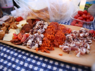 Sülve, főve, együtt – pillanatképek a kolbászfesztiválról - fotó: 