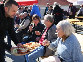 Sülve, főve, együtt – pillanatképek a kolbászfesztiválról - fotó: 