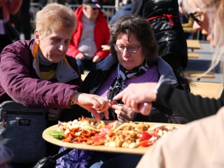 Sülve, főve, együtt – pillanatképek a kolbászfesztiválról - fotó: 