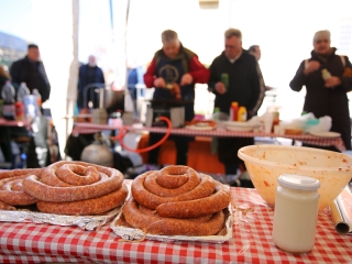 Sülve, főve, együtt – pillanatképek a kolbászfesztiválról - fotó: 