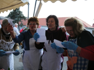 Sülve, főve, együtt – pillanatképek a kolbászfesztiválról - fotó: 