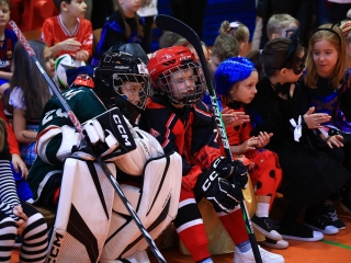 Farsangoltak az alsósok - fotó: 