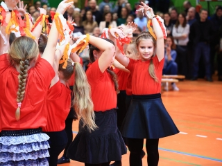 Farsangoltak az alsósok - fotó: 