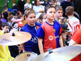 Farsangoltak az alsósok - fotó: 