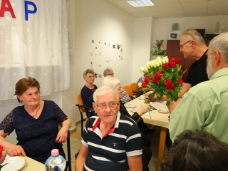 Nőnapi virág- és eseményözön - fotó: 