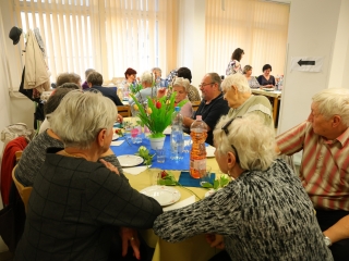 Nőnapi virág- és eseményözön - fotó: 