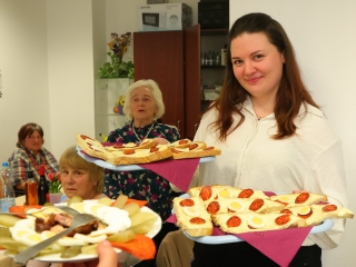 Nőnapi virág- és eseményözön - fotó: 