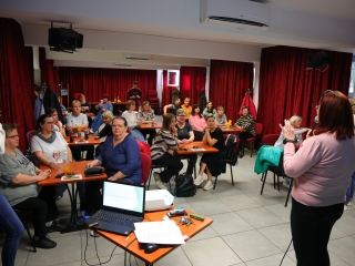 Nőnapi virág- és eseményözön - fotó: 