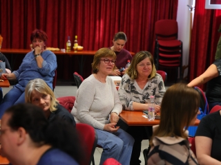 Nőnapi virág- és eseményözön - fotó: 