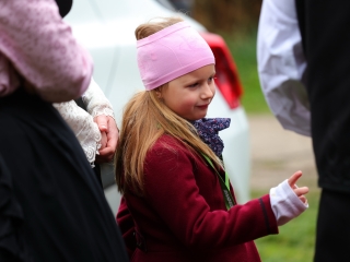 Ünnepi pillanatképek a forradalmi emlékműnél - fotó: 
