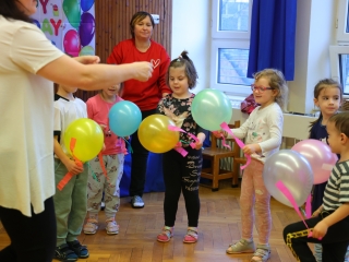 Születésnapi kavalkád az oviban - fotó: 