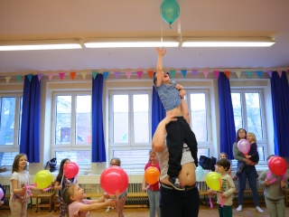 Születésnapi kavalkád az oviban - fotó: 