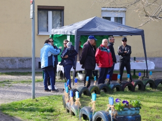 Ragyogj Kéken! és Csilingelő Hangok az autizmus világnapjára időzítve - fotó: 