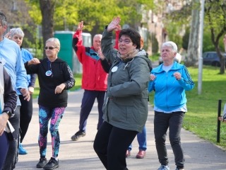 Ragyogj Kéken! és Csilingelő Hangok az autizmus világnapjára időzítve - fotó: 