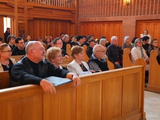 Ragyogj Kéken! és Csilingelő Hangok az autizmus világnapjára időzítve - fotó: 