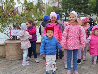 Húsvéti pompában a Városháza tér (galéria) - fotó: 