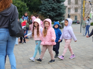 Húsvéti pompában a Városháza tér (galéria) - fotó: 