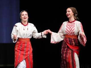 Díjátadó és szoboravatás az ünnepen - fotó: 