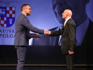 Díjátadó és szoboravatás az ünnepen - fotó: 