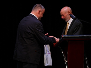 Díjátadó és szoboravatás az ünnepen - fotó: 