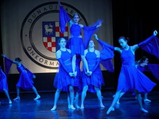 Díjátadó és szoboravatás az ünnepen - fotó: 