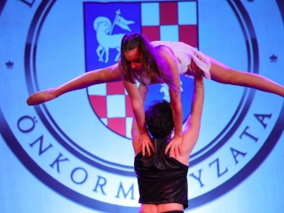 Díjátadó és szoboravatás az ünnepen - fotó: 