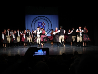 Díjátadó és szoboravatás az ünnepen - fotó: 