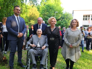 Díjátadó és szoboravatás az ünnepen - fotó: 